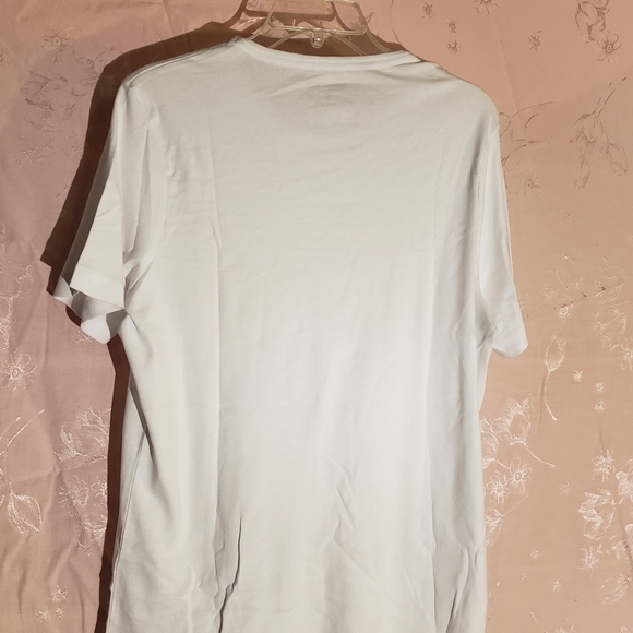 Basic Tee NWOT - Picture 2 of 2
